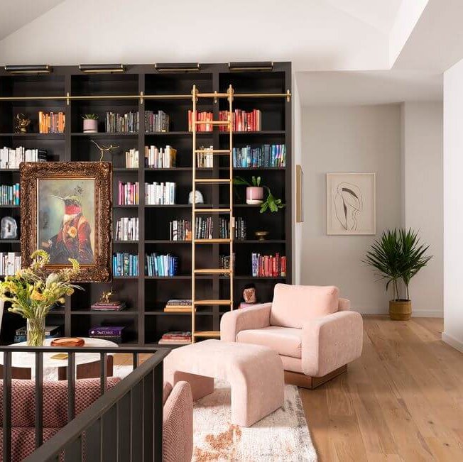 wide-plank-flooring-65b7ca872c51a